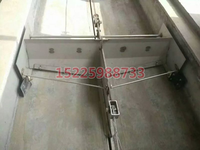 不銹鋼刮糞機